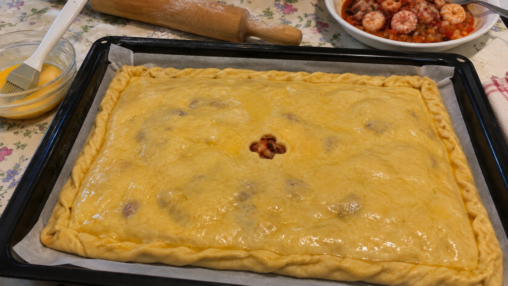 montaje de la empanada de pulpo y gambas