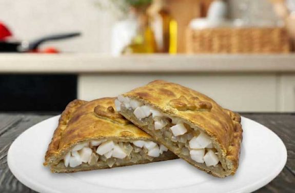 Empanada gallega artesanal de calamares y pimientos - 1